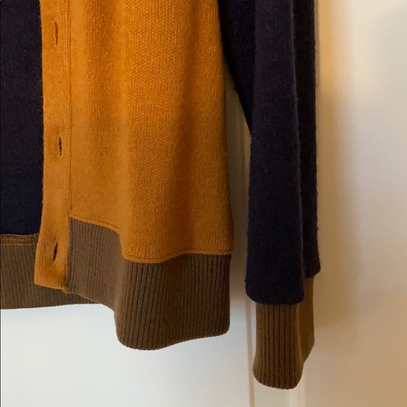 Cardigan - Picture 3 of 4